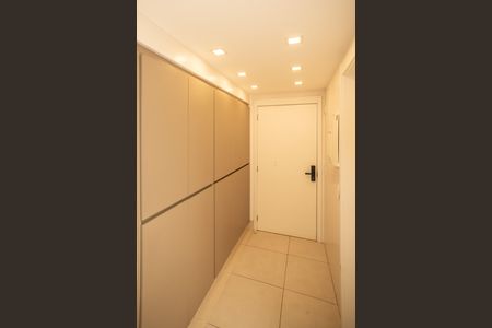 Apartamento para alugar com 175m², 3 quartos e 3 vagas Apartamento para alugar com 175m², 3 quartos e 3 vagasCozinha