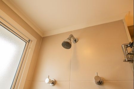 Apartamento para alugar com 175m², 3 quartos e 3 vagas Apartamento para alugar com 175m², 3 quartos e 3 vagasBanheiro da Suíte 1