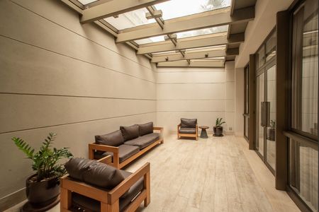 Apartamento para alugar com 175m², 3 quartos e 3 vagas Apartamento para alugar com 175m², 3 quartos e 3 vagasÁrea comum - Salão de festas