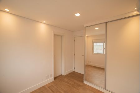 Apartamento para alugar com 175m², 3 quartos e 3 vagas Apartamento para alugar com 175m², 3 quartos e 3 vagasSuíte 2