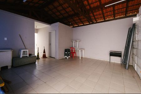 Apartamento à venda com 53m², 2 quartos e 1 vaga Apartamento à venda com 53m², 2 quartos e 1 vagaÁrea comum - Salão de festas