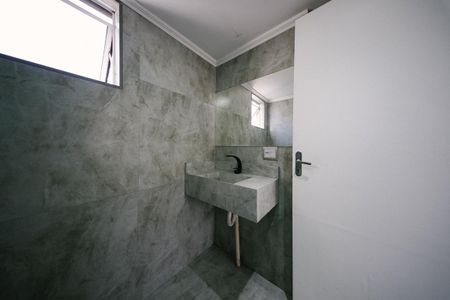Apartamento à venda com 53m², 2 quartos e 1 vaga Apartamento à venda com 53m², 2 quartos e 1 vagaBanheiro