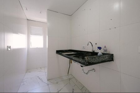 Apartamento à venda com 53m², 2 quartos e 1 vaga Apartamento à venda com 53m², 2 quartos e 1 vagaCozinha e Área de Serviço