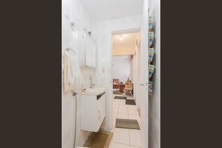Apartamento à venda com 50m², 2 quartos e 1 vaga Apartamento à venda com 50m², 2 quartos e 1 vagaBanheiro
