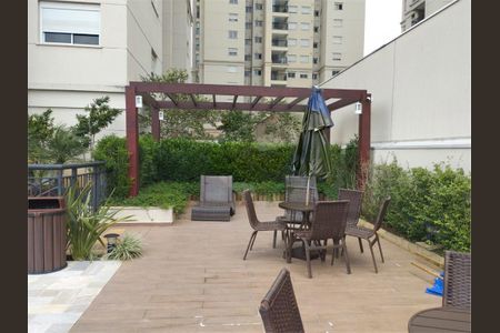Apartamento à venda com 68m², 2 quartos e 1 vaga