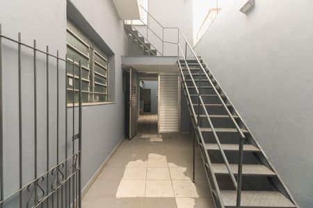 Casa para alugar com 106m², 3 quartos e 1 vaga Casa para alugar com 106m², 3 quartos e 1 vagaQuintal