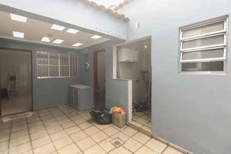 Casa para alugar com 106m², 3 quartos e 1 vaga Casa para alugar com 106m², 3 quartos e 1 vagaQuintal
