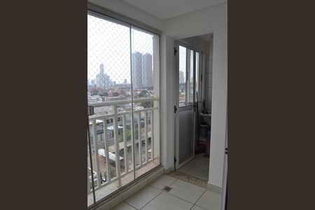 Apartamento para alugar com 58m², 2 quartos e 1 vagaSacada