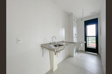 Apartamento à venda com 53m², 2 quartos e 1 vaga Apartamento à venda com 53m², 2 quartos e 1 vagaCozinha e Área de Serviço