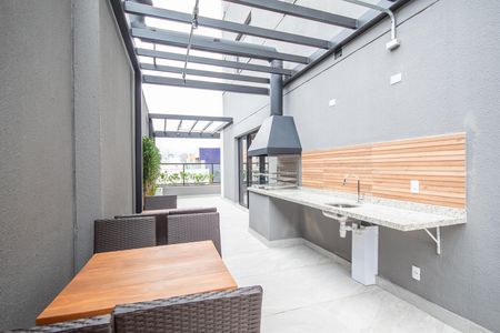 Apartamento à venda com 53m², 2 quartos e 1 vaga Apartamento à venda com 53m², 2 quartos e 1 vagaÁrea comum - Churrasqueira