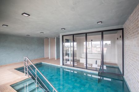 Apartamento à venda com 53m², 2 quartos e 1 vaga Apartamento à venda com 53m², 2 quartos e 1 vagaÁrea comum - Piscina