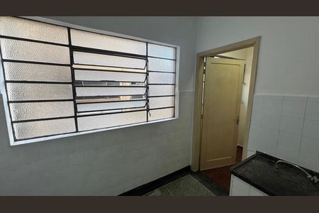 Apartamento à venda com 70m², 1 quarto e sem vaga Apartamento à venda com 70m², 1 quarto e sem vagaCozinha