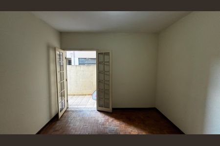 Apartamento à venda com 70m², 1 quarto e sem vaga Apartamento à venda com 70m², 1 quarto e sem vagaSala