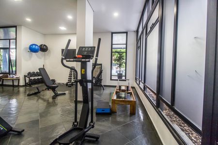 Apartamento à venda com 167m², 4 quartos e 2 vagas Apartamento à venda com 167m², 4 quartos e 2 vagasAcademia
