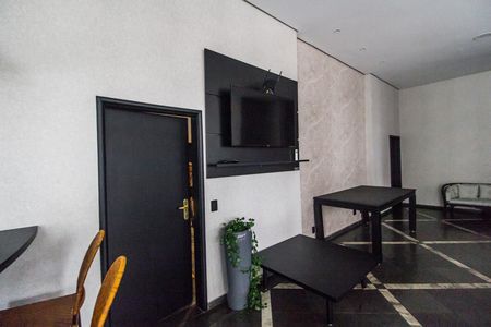 Apartamento à venda com 167m², 4 quartos e 2 vagas Apartamento à venda com 167m², 4 quartos e 2 vagasÁrea comum - Salão de festas