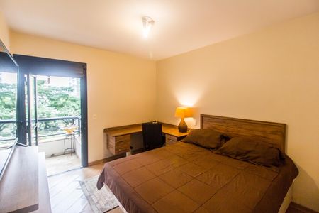 Apartamento à venda com 167m², 4 quartos e 2 vagas Apartamento à venda com 167m², 4 quartos e 2 vagasQuarto 2