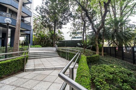 Apartamento à venda com 167m², 4 quartos e 2 vagas Apartamento à venda com 167m², 4 quartos e 2 vagasÁrea comum