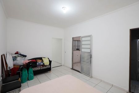 Casa à venda com 200m², 3 quartos e 2 vagasSuíte 