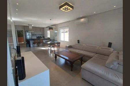 Sala de casa para alugar com 4 quartos, 289m² em Centro, Florianópolis