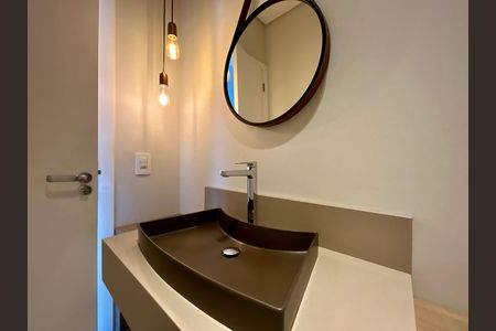 Casa para alugar com 289m², 4 quartos e 2 vagas Casa para alugar com 289m², 4 quartos e 2 vagasLavabo