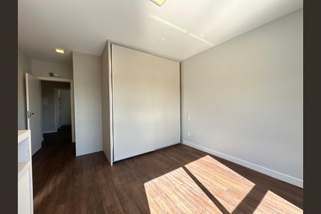 Casa para alugar com 289m², 4 quartos e 2 vagas Casa para alugar com 289m², 4 quartos e 2 vagasSuíte 3