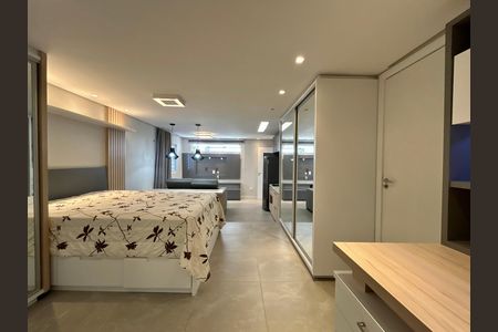 Casa para alugar com 289m², 4 quartos e 2 vagas Casa para alugar com 289m², 4 quartos e 2 vagasStudio