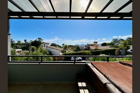 Casa para alugar com 289m², 4 quartos e 2 vagas Casa para alugar com 289m², 4 quartos e 2 vagasHidromassagem