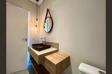 Casa para alugar com 289m², 4 quartos e 2 vagas Casa para alugar com 289m², 4 quartos e 2 vagasLavabo
