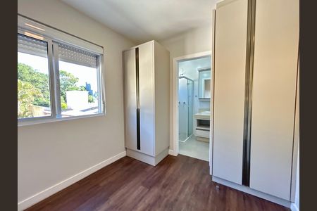 Casa para alugar com 289m², 4 quartos e 2 vagas Casa para alugar com 289m², 4 quartos e 2 vagasSuíte 2