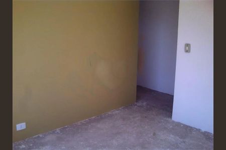 Casa à venda com 150m², 3 quartos e 8 vagas