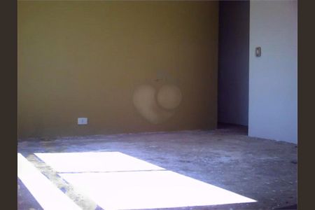 Casa à venda com 150m², 3 quartos e 8 vagas