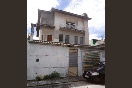 Casa à venda com 150m², 3 quartos e 8 vagas