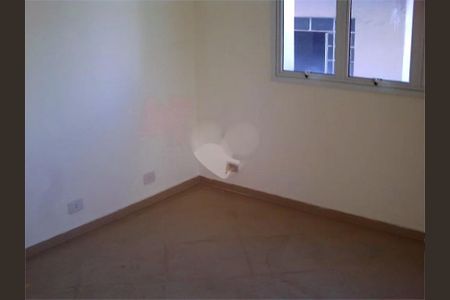 Casa à venda com 150m², 3 quartos e 8 vagas