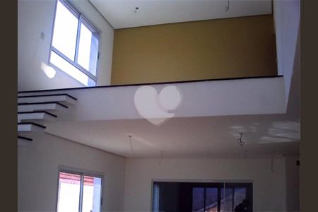 Casa à venda com 150m², 3 quartos e 8 vagas