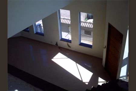 Casa à venda com 150m², 3 quartos e 8 vagas