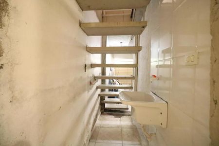 Casa para alugar com 65m², 1 quarto e sem vagaÁrea de Serviço