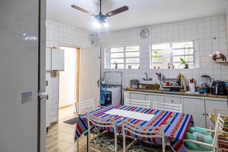 Cozinha de casa à venda com 4 quartos, 160m² em Vila Cordeiro, São Paulo