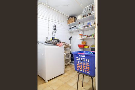 Área de Serviço de casa à venda com 4 quartos, 160m² em Vila Cordeiro, São Paulo