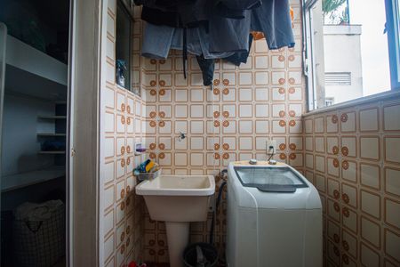 Apartamento à venda com 156m², 3 quartos e 2 vagas Apartamento à venda com 156m², 3 quartos e 2 vagasÁrea de Serviço