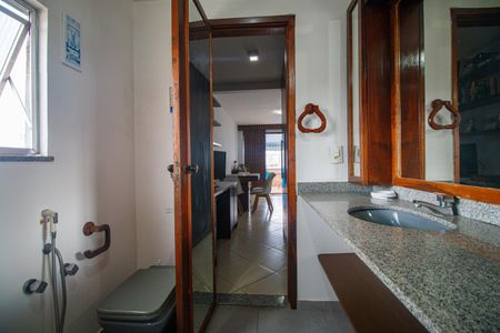 Apartamento à venda com 156m², 3 quartos e 2 vagas Apartamento à venda com 156m², 3 quartos e 2 vagasBanheiro Cobertura
