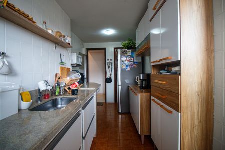 Apartamento à venda com 156m², 3 quartos e 2 vagas Apartamento à venda com 156m², 3 quartos e 2 vagasCozinha