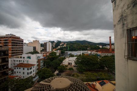 Apartamento à venda com 156m², 3 quartos e 2 vagas Apartamento à venda com 156m², 3 quartos e 2 vagasÁrea de Serviço Vista