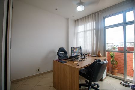 Apartamento à venda com 156m², 3 quartos e 2 vagas Apartamento à venda com 156m², 3 quartos e 2 vagasQuarto 3