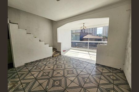 Sala de casa para alugar com 2 quartos, 100m² em Jardim Casablanca, São Paulo
