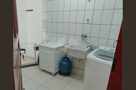 Casa à venda com 369m², 4 quartos e 6 vagas
