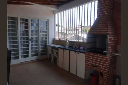 Casa à venda com 369m², 4 quartos e 6 vagas