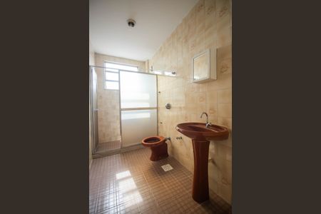 Apartamento para alugar com 69m², 2 quartos e sem vaga Apartamento para alugar com 69m², 2 quartos e sem vagaBanheiro
