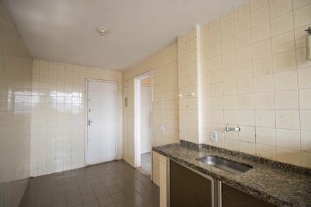 Apartamento para alugar com 69m², 2 quartos e sem vaga Apartamento para alugar com 69m², 2 quartos e sem vagaCozinha e Área de Serviço