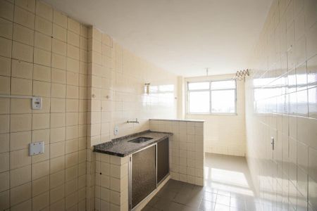 Apartamento para alugar com 69m², 2 quartos e sem vaga Apartamento para alugar com 69m², 2 quartos e sem vagaCozinha e Área de Serviço