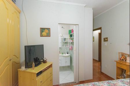 Casa à venda com 160m², 3 quartos e 4 vagas Casa à venda com 160m², 3 quartos e 4 vagasSuíte